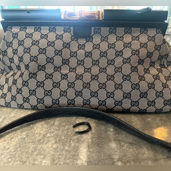 GUCCI rare bamboo doctor bag. Limited edition pink/black combo. Authentic! - Picture 5 of 11